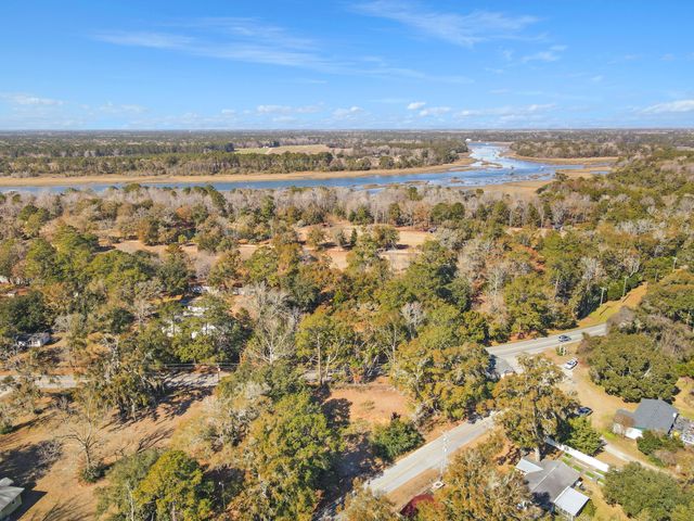 2359 Bohicket Road, Johns Island, SC 29455