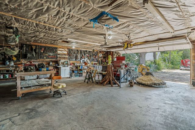 104 W Lipan Drive, Lipan, TX 76462