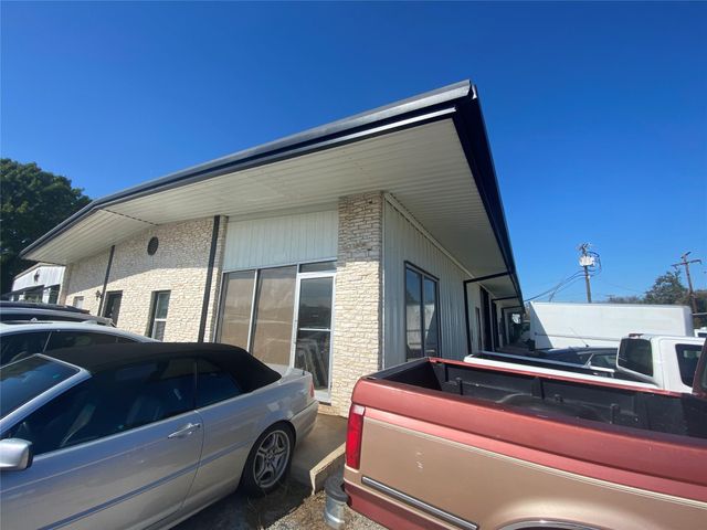 1500-1502 Brandi LN, Round Rock, TX 78681