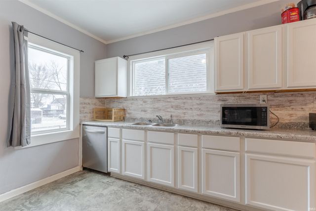 2617 Edgewood Drive, Evansville, IN 47712