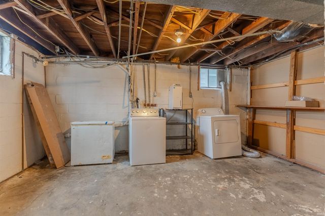 2617 Edgewood Drive, Evansville, IN 47712