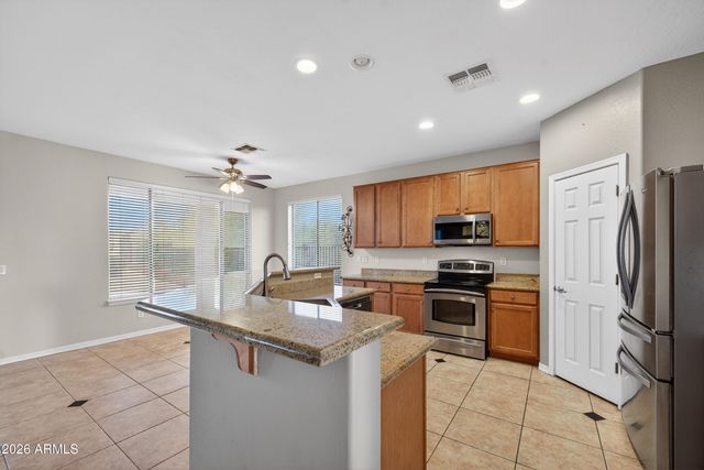 4424 W COTTONTAIL Road, Phoenix, AZ 85086