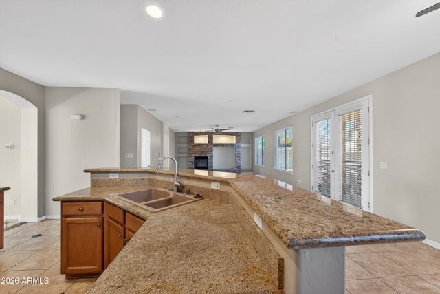 4424 W COTTONTAIL Road, Phoenix, AZ 85086