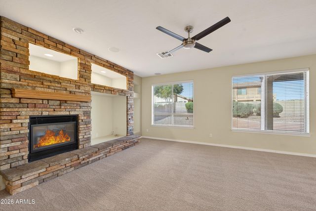 4424 W COTTONTAIL Road, Phoenix, AZ 85086