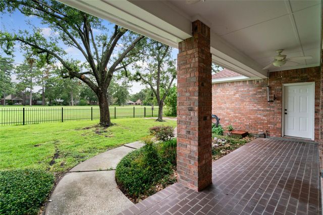 20403 Atascocita Shores Drive, Humble, TX 77346