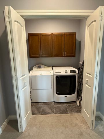 1014 E 18th Street S, Newton, IA 50208
