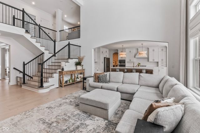 25 Chatham Brook Drive, Westfield, IN 46074