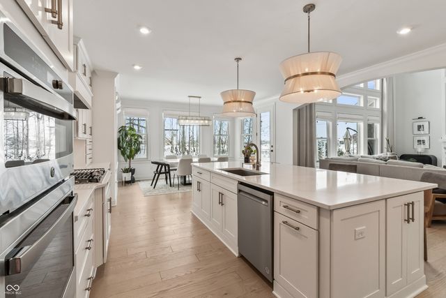 25 Chatham Brook Drive, Westfield, IN 46074