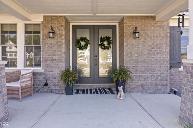 25 Chatham Brook Drive, Westfield, IN 46074