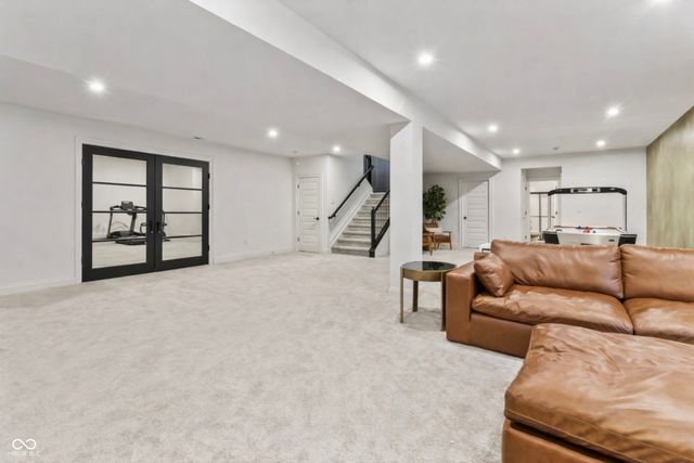 25 Chatham Brook Drive, Westfield, IN 46074