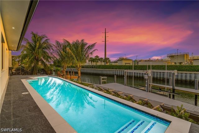 840 Rose CT, Marco Island, FL 34145