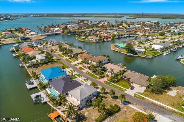 840 Rose CT, Marco Island, FL 34145