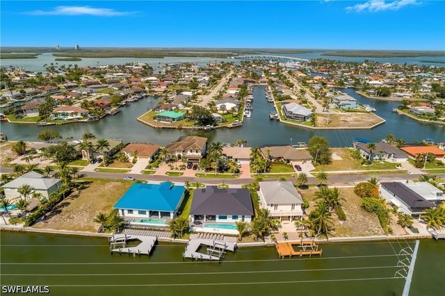 840 Rose CT, Marco Island, FL 34145
