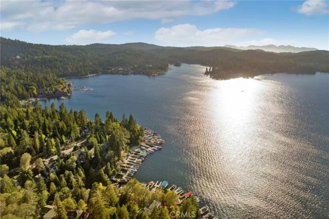 371 Maple Drive, Lake Arrowhead, CA 92352