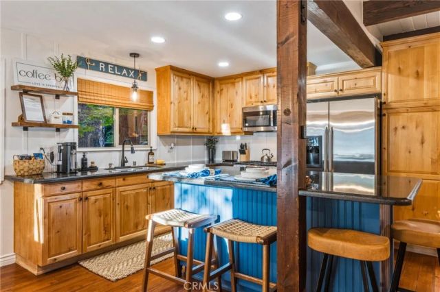 371 Maple Drive, Lake Arrowhead, CA 92352