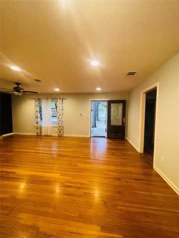 2003 Woodmont Ave, Austin, TX 78703