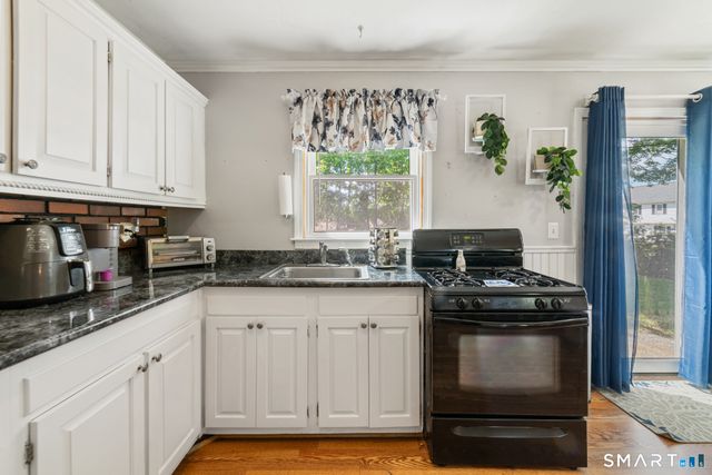 64 Morning Mist Road, Naugatuck, CT 06770