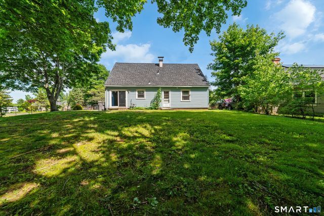 64 Morning Mist Road, Naugatuck, CT 06770