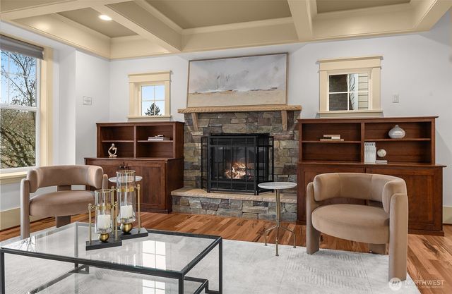 16305 SE 37th Street, Bellevue, WA 98008