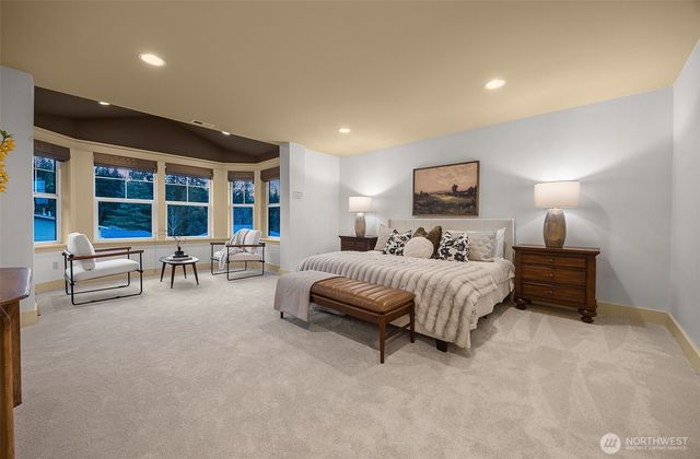 16305 SE 37th Street, Bellevue, WA 98008