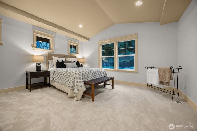 16305 SE 37th Street, Bellevue, WA 98008