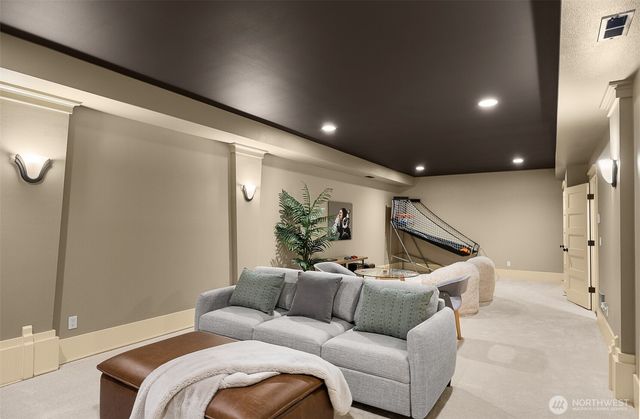 16305 SE 37th Street, Bellevue, WA 98008