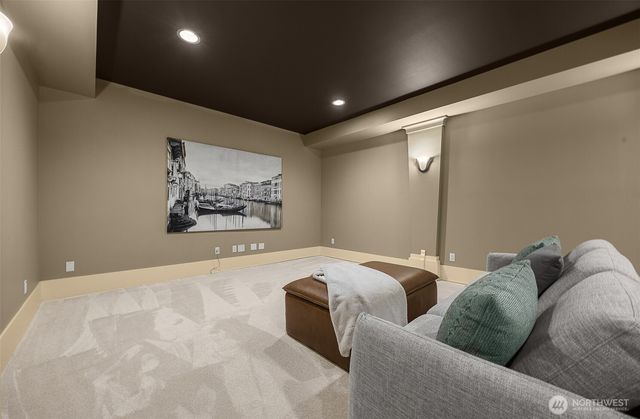 16305 SE 37th Street, Bellevue, WA 98008