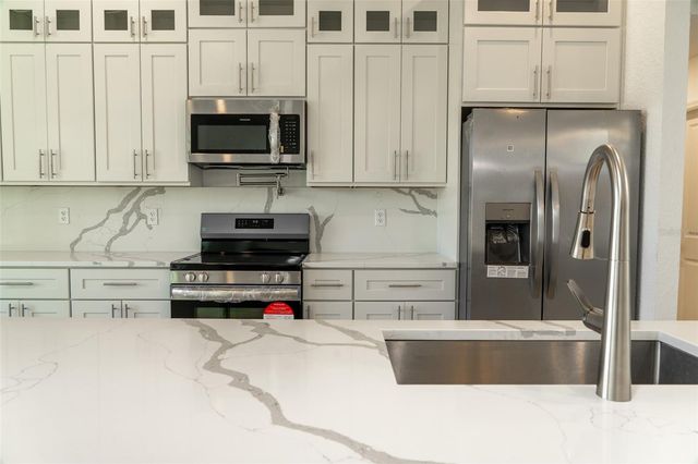 17820 SW 33RD TERRACE, Ocala, FL 34473