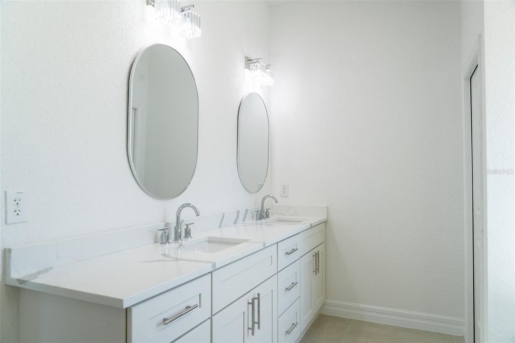 Image 18 of property listing at 17820 SW 33RD TERRACE, Ocala, FL 34473