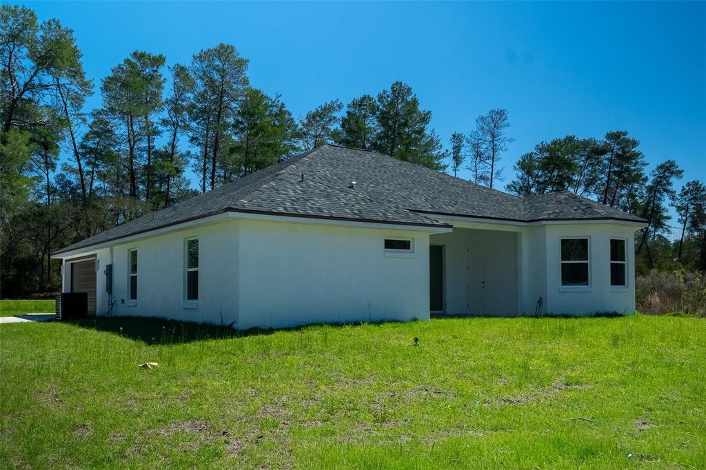 Image 6 of property listing at 17820 SW 33RD TERRACE, Ocala, FL 34473