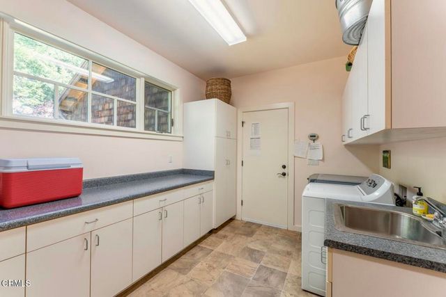 23901 Pacific Heights Drive, Westport, CA 95488