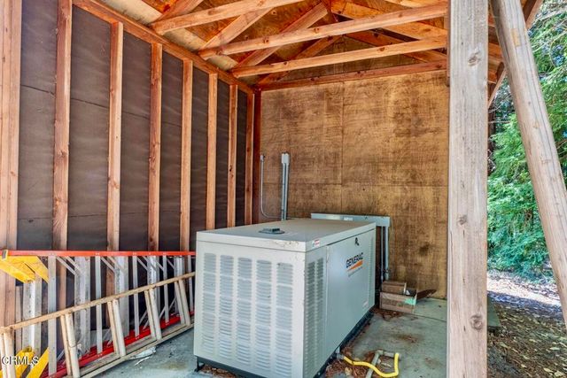 23901 Pacific Heights Drive, Westport, CA 95488