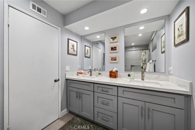 6321 Balcom Ave, Encino, CA 91316
