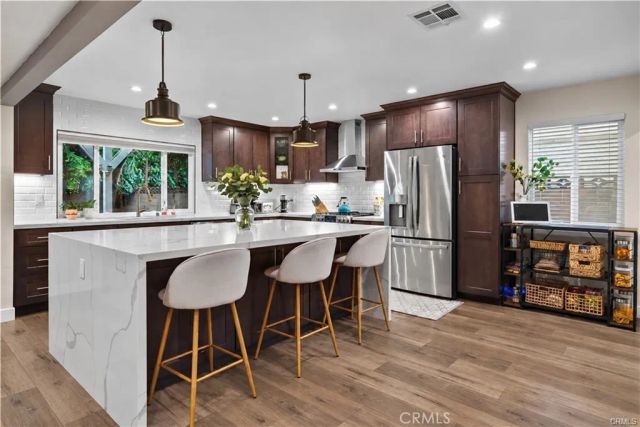 6321 Balcom Ave, Encino, CA 91316