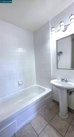 2604 Carlton Ln, Antioch, CA 94509