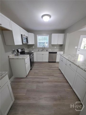 370 Camelot Drive, Athens, GA 30606