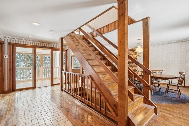 10N800 Muirhead Road, Elgin, IL 60124