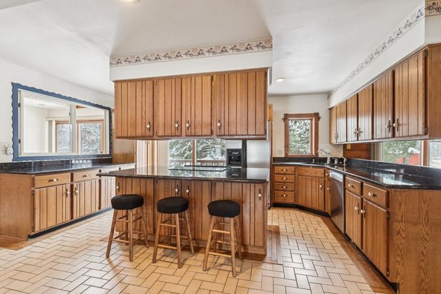 10N800 Muirhead Road, Elgin, IL 60124