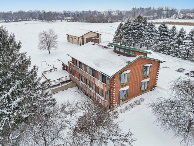 10N800 Muirhead Road, Elgin, IL 60124