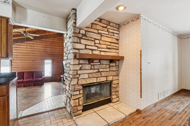 10N800 Muirhead Road, Elgin, IL 60124