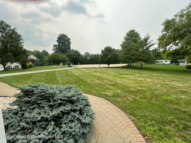 67 Rodeo Drive, Hopewell Junction, NY 12533