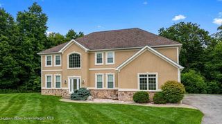 67 Rodeo Drive, Hopewell Junction, NY 12533