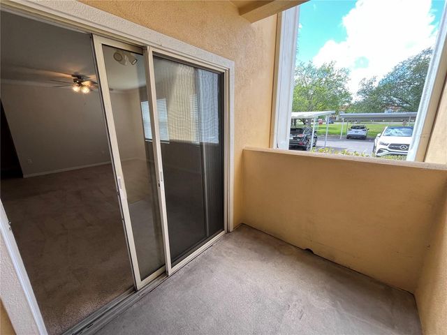 1195 VILLAGIO CIRCLE 102, Sarasota, FL 34237
