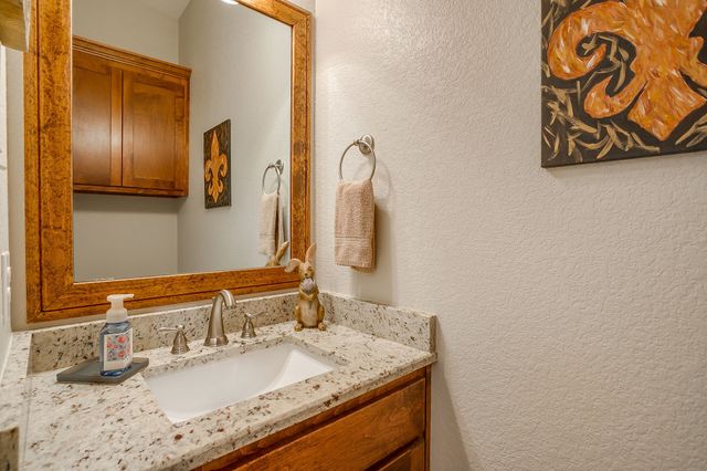 8071 County Road 105, Grandview, TX 76050