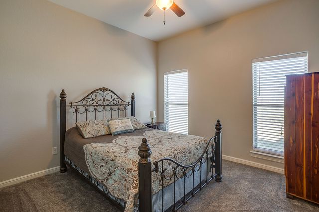 8071 County Road 105, Grandview, TX 76050