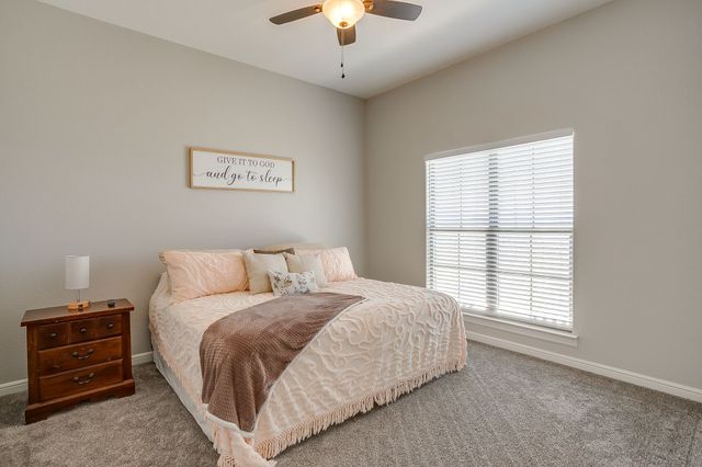 8071 County Road 105, Grandview, TX 76050