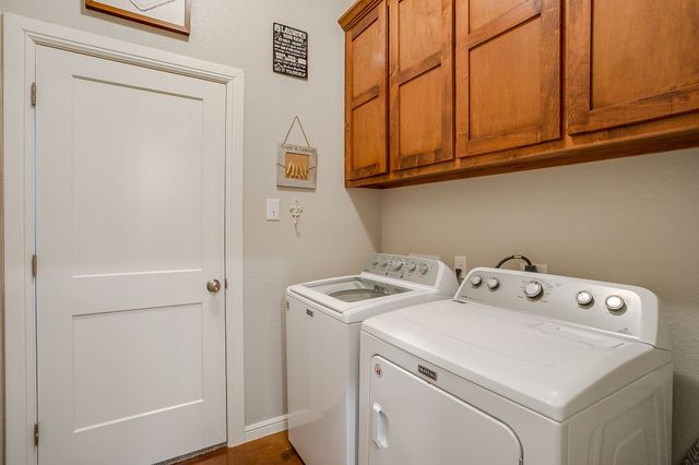 8071 County Road 105, Grandview, TX 76050