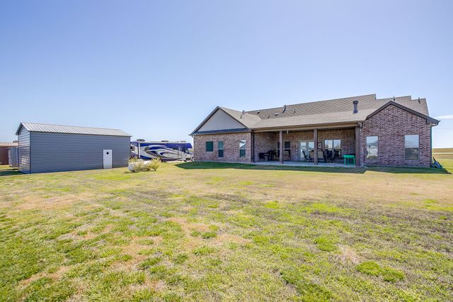 8071 County Road 105, Grandview, TX 76050