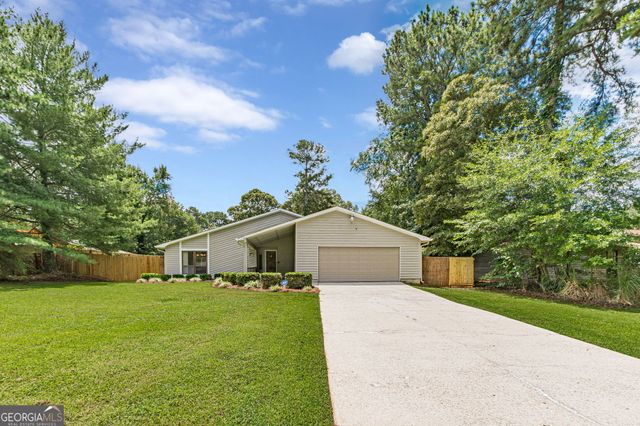 228 Avalon Way, Riverdale, GA 30274