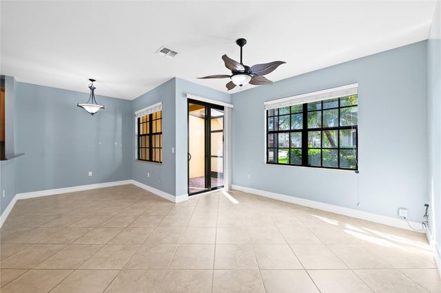 10810 NW 74TH DR, Parkland, FL 33076